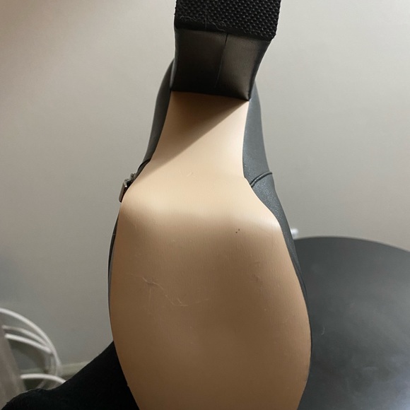 NEW IN BOX - XYD Pointed Side Zipper Chunky Heel Platform Ankle Size 7 - Picture 7 of 8